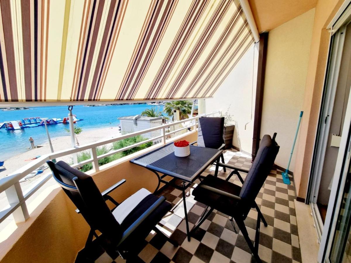 Apartment Iva Клек Екстериор снимка